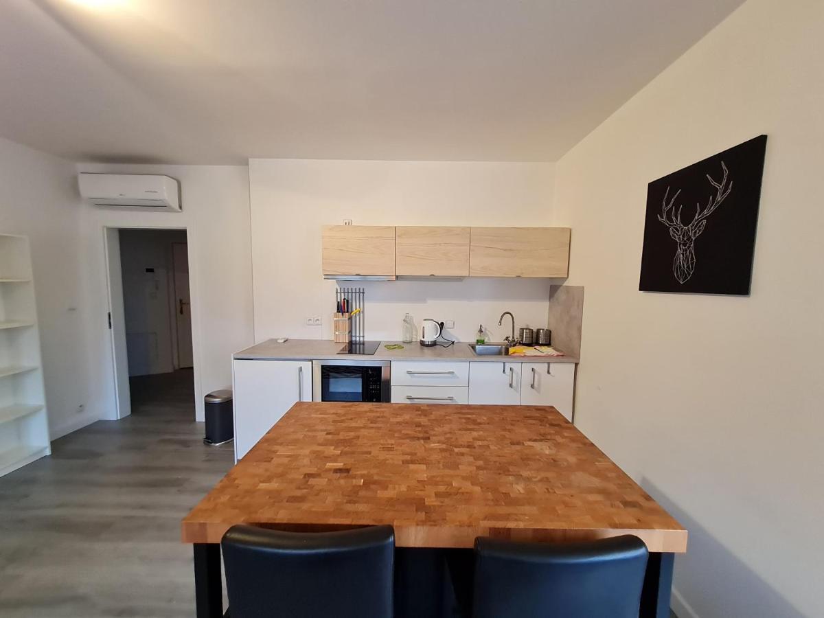 Apartment Tower28 *